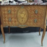 950 9528 CHEST OF DRAWERS